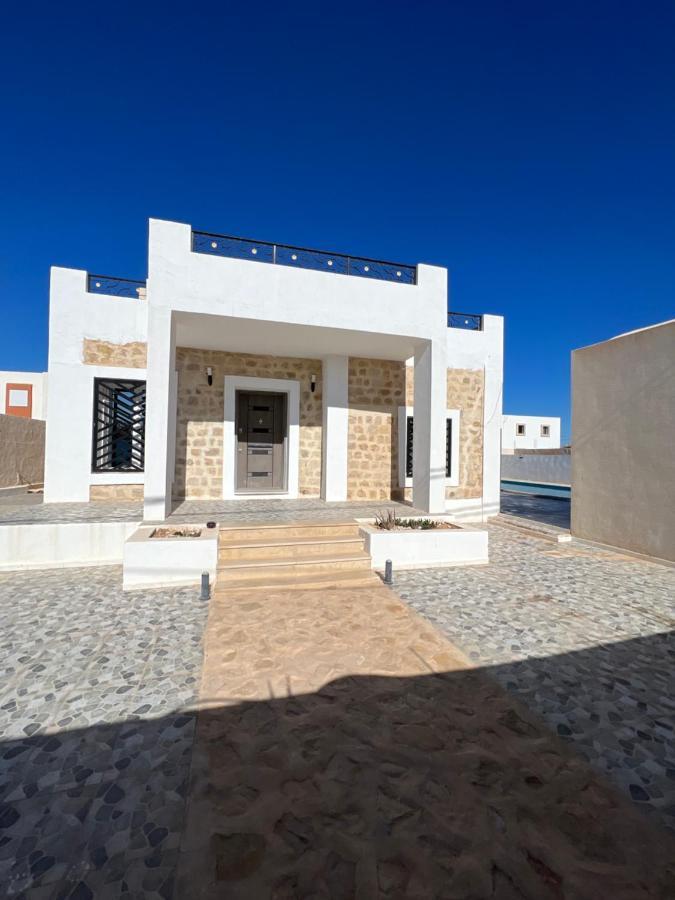 Magnifique Villa Avec Piscine Sur L'Ile De Djerba Хумт-Сук Экстерьер фото