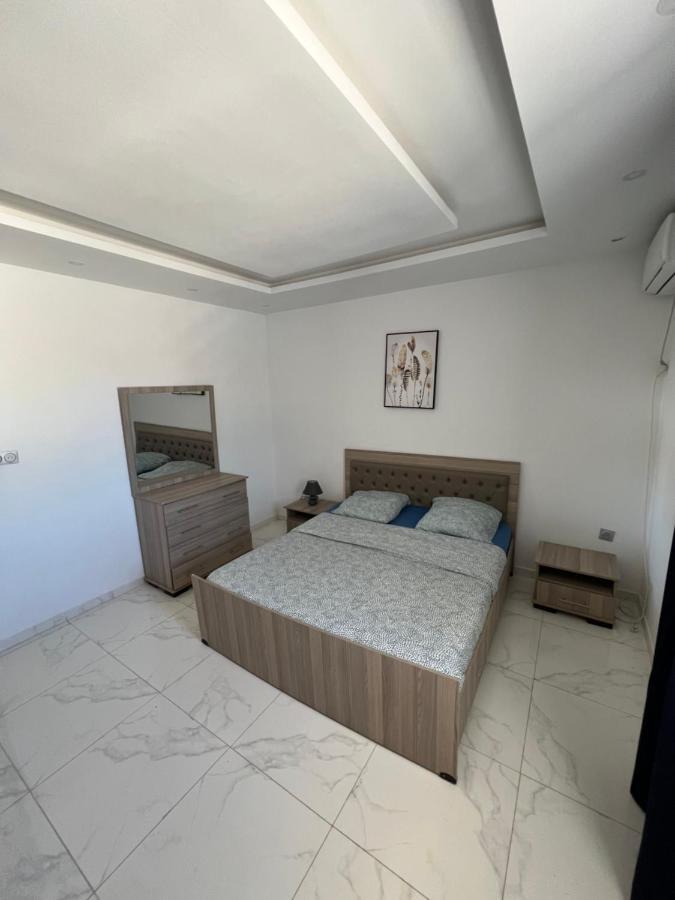 Magnifique Villa Avec Piscine Sur L'Ile De Djerba Хумт-Сук Экстерьер фото
